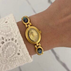 Women's Gold Stylish Watch